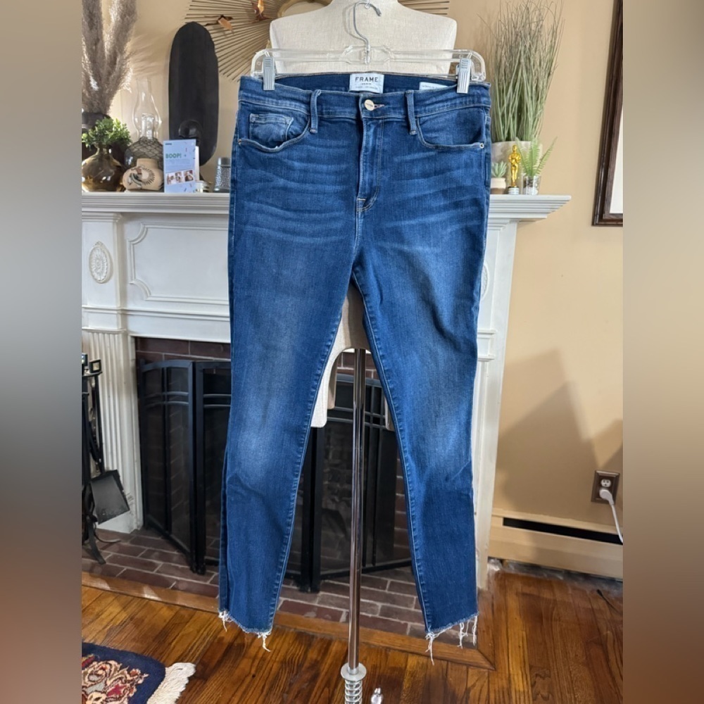 FRAME Le Skinny de Jeanne Crop Jeans size 32